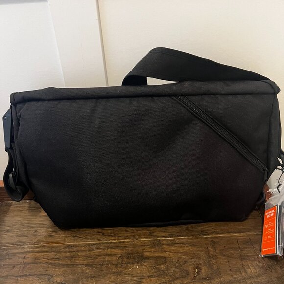 Timbuk2 Medium Extra Credit Medium Messenger Bag - Bell's Brewery Logo - Picture 2 of 8